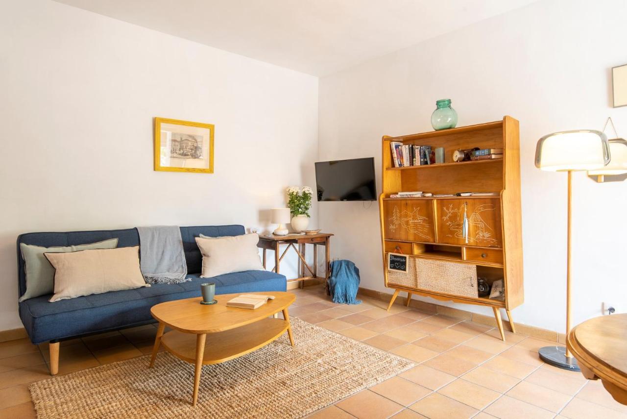 Andalusian Courtyard Apartment Seville Exterior photo